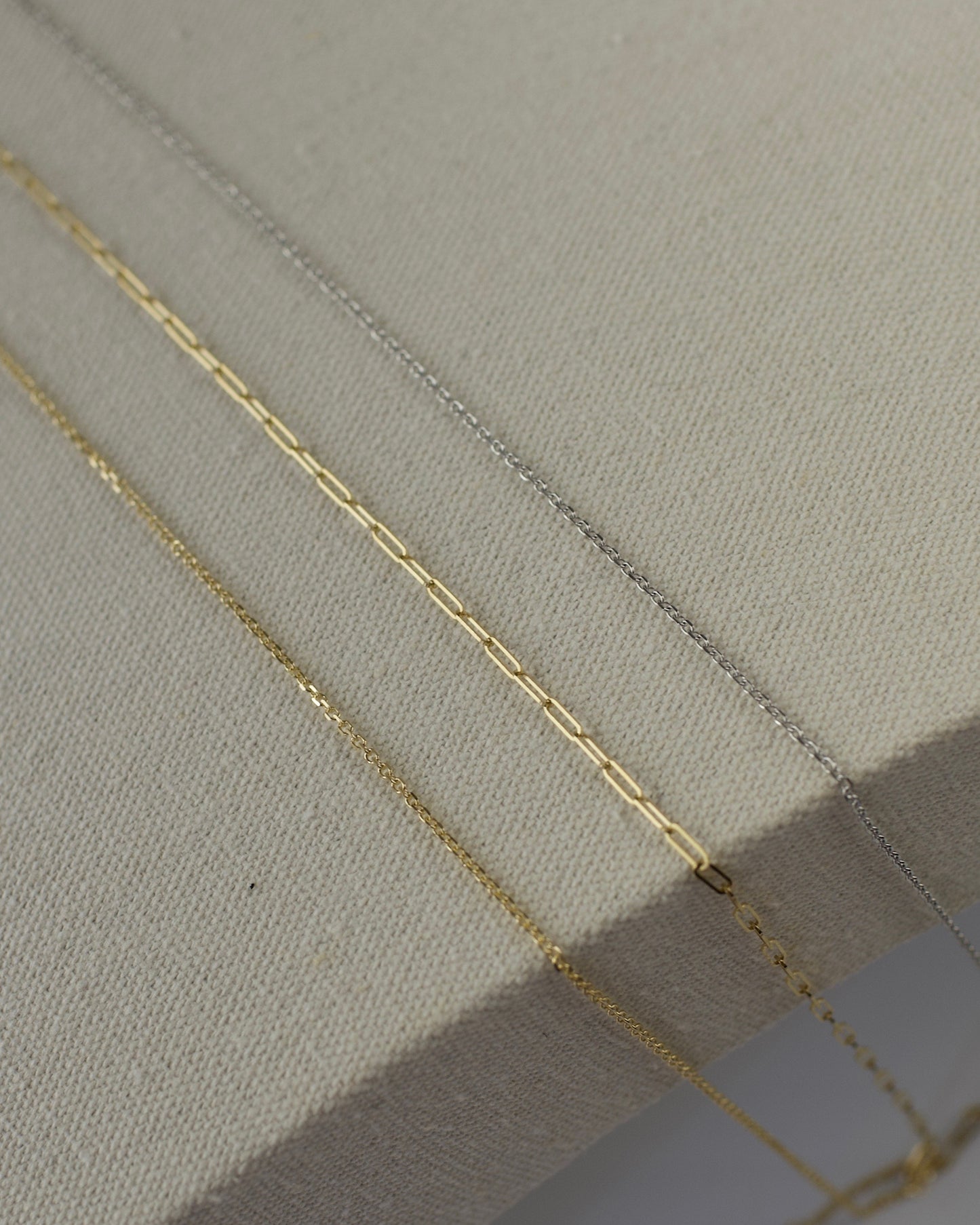 14k Yellow Gold or White Gold Beveled Edge Chain, Premium 14k - Cable 13-18 inches