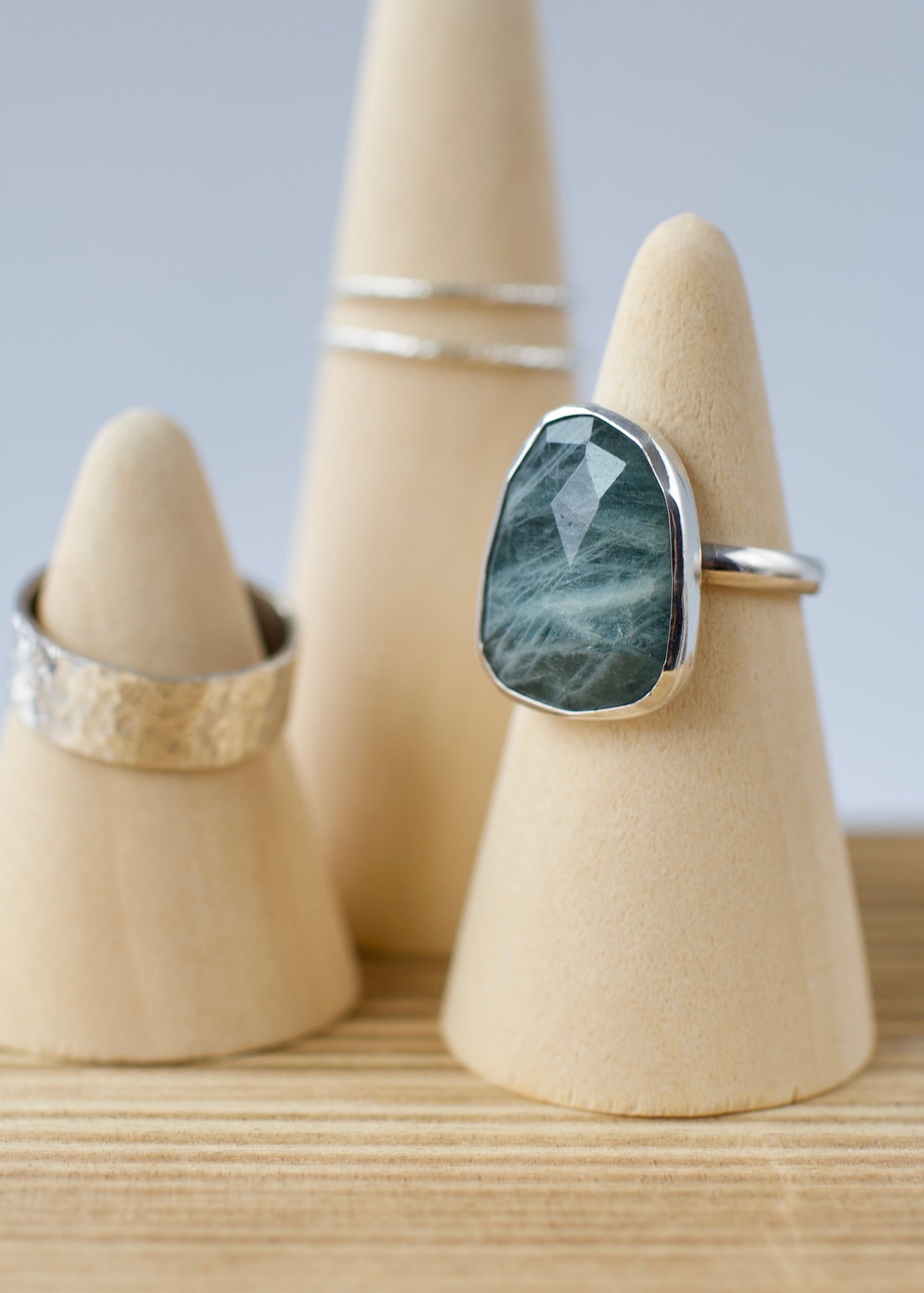 Moss Aquamarine Rose Cut Stone in Sterling Silver Ring Size 7.25